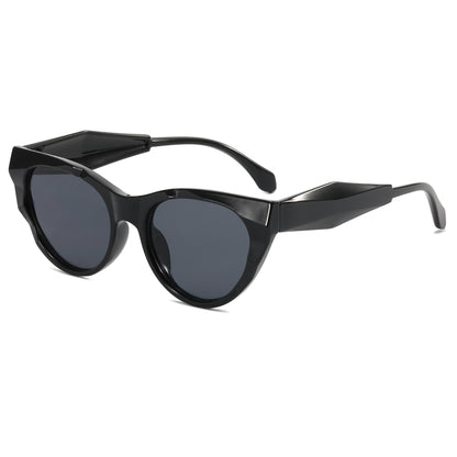 Retro Chic Cat Eye Women Oval Sunglasses