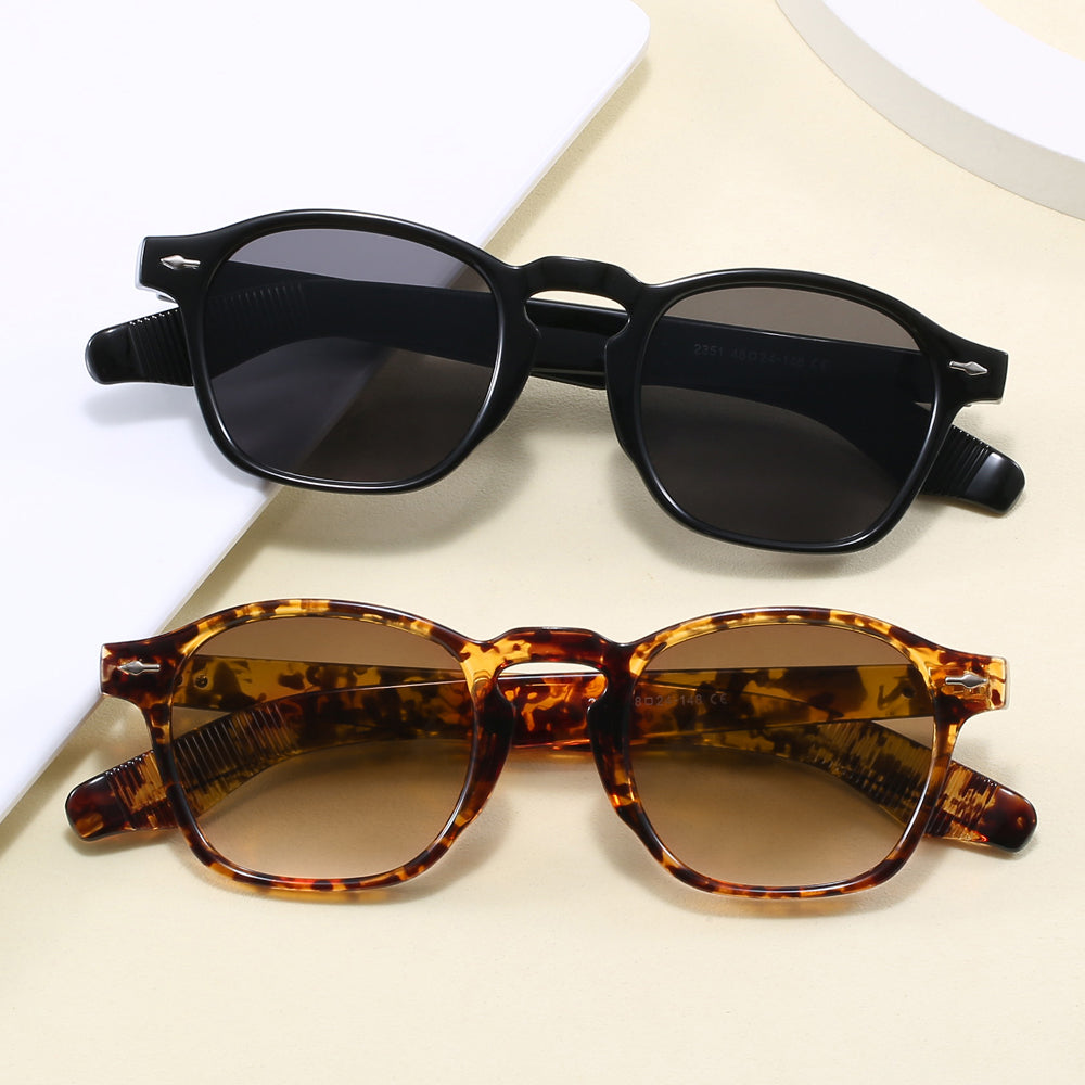 Trendy Classic Round Tinted Vacation Beach Sunglasses