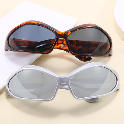 Y2K Retro Cheap Plastic Irregular Cat Eye Sports Shades Sunglasses